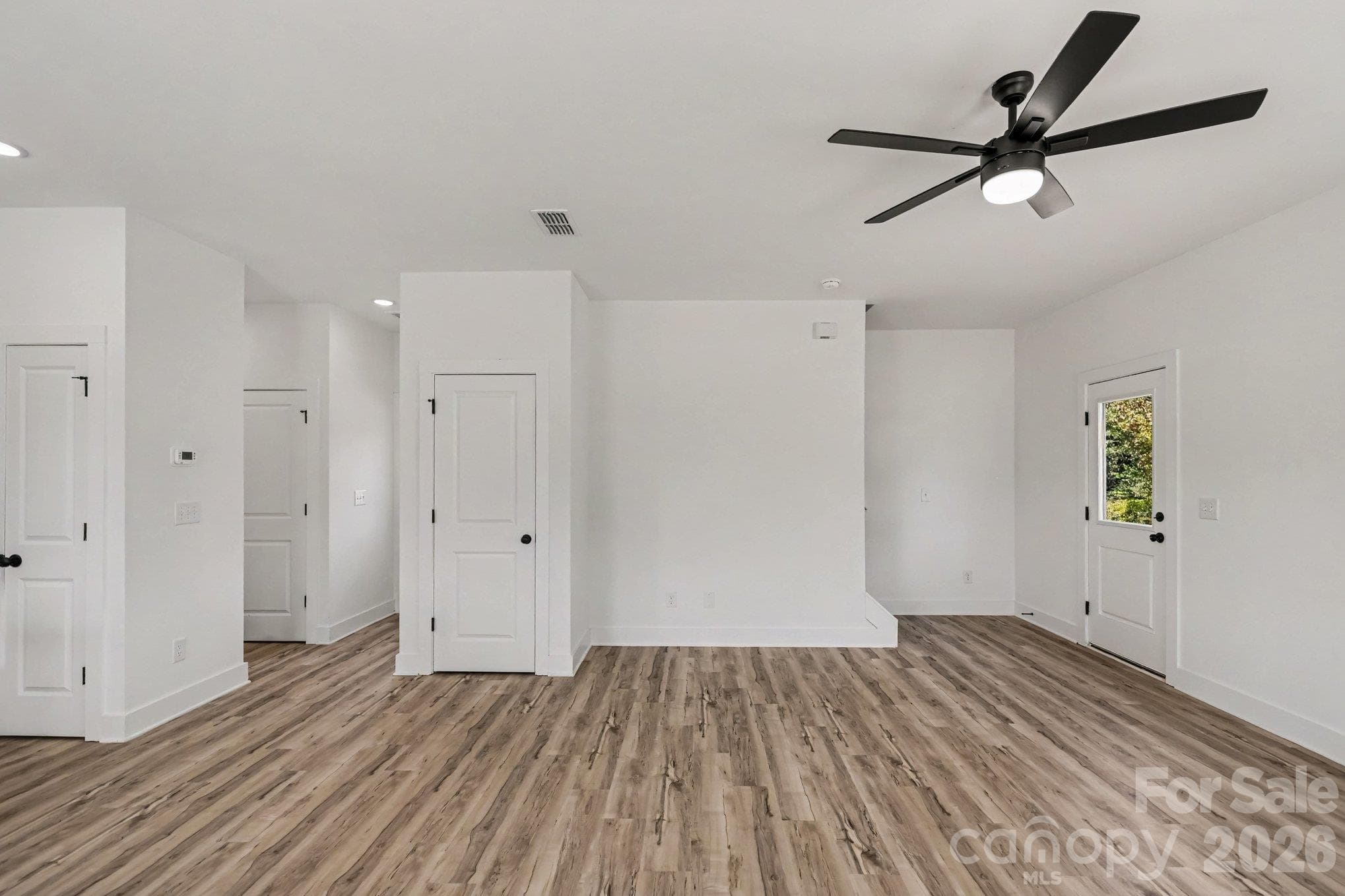 Single Family Residence at 1179 Lauren Marie Court, Gastonia, photo 4 of 23