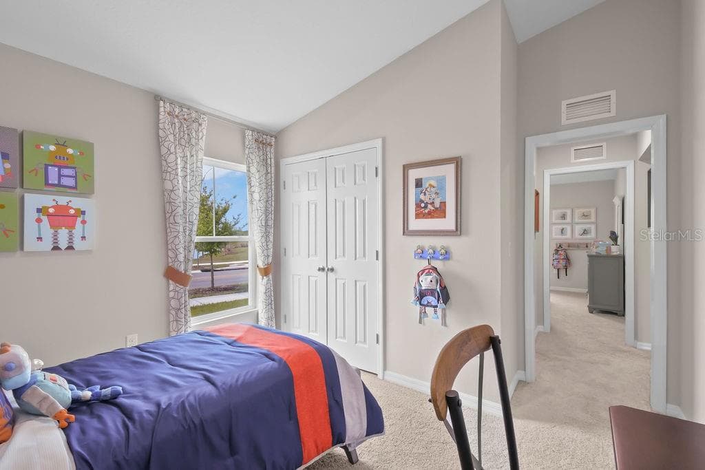 Bedroom 2 - 5945 SLATE ROCK DR, LAKELAND