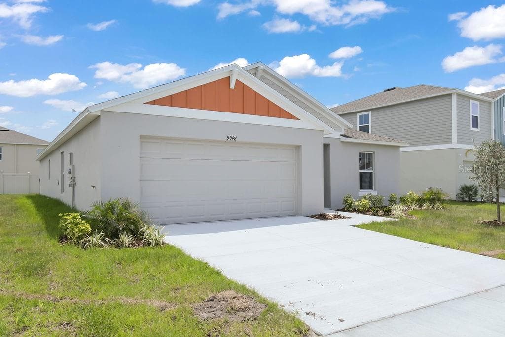 5946 Slate Rock is in excellent condition. - 5945 SLATE ROCK DR, LAKELAND