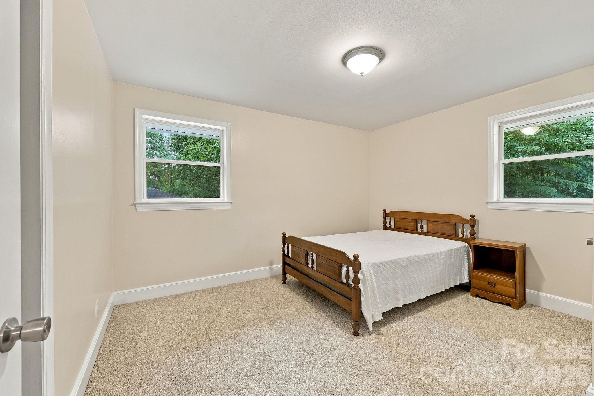 Single Family Residence at 7029 Linda Lake Drive, Charlotte, photo 24 of 33