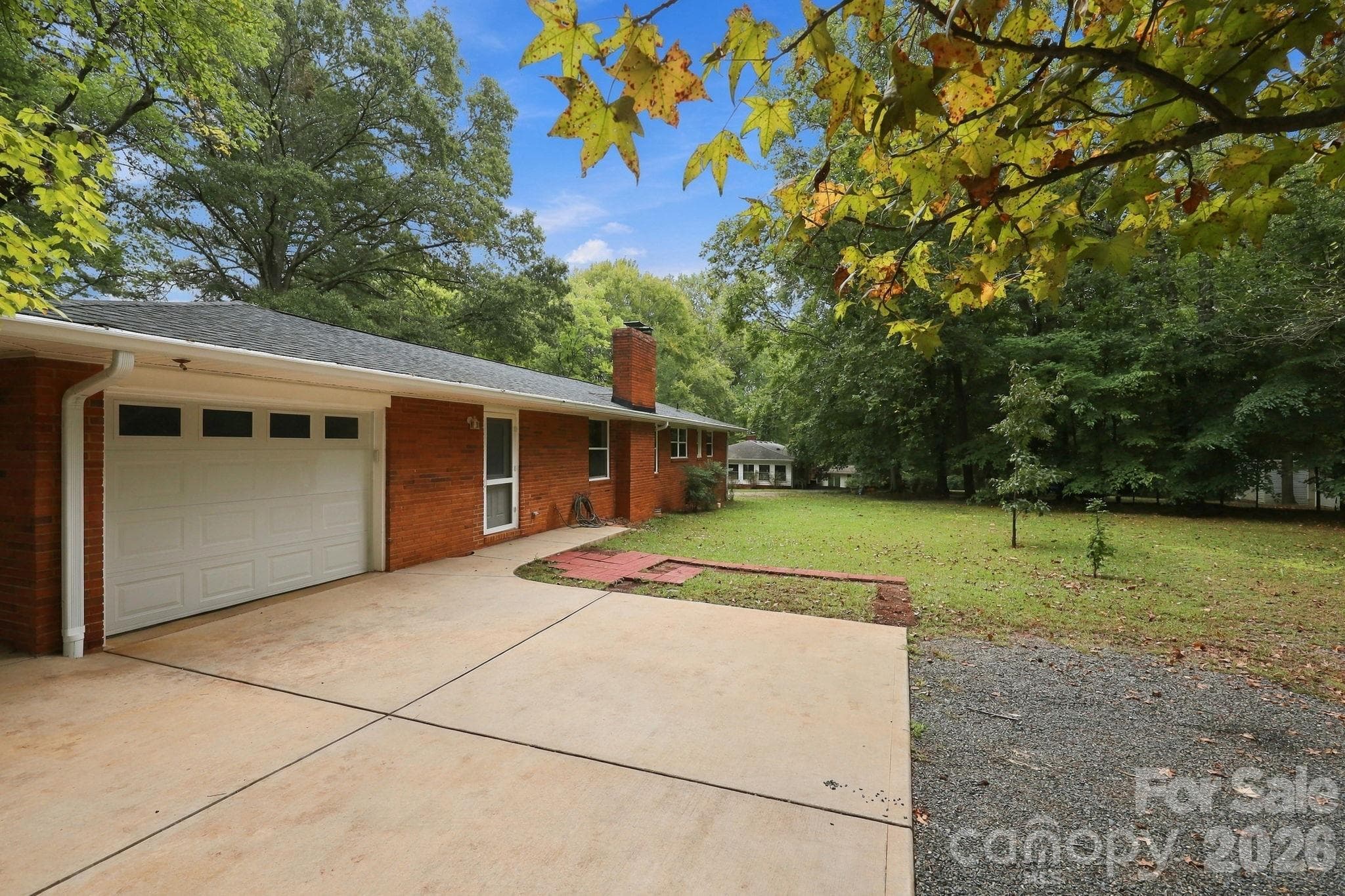 Single Family Residence at 7029 Linda Lake Drive, Charlotte, photo 29 of 33