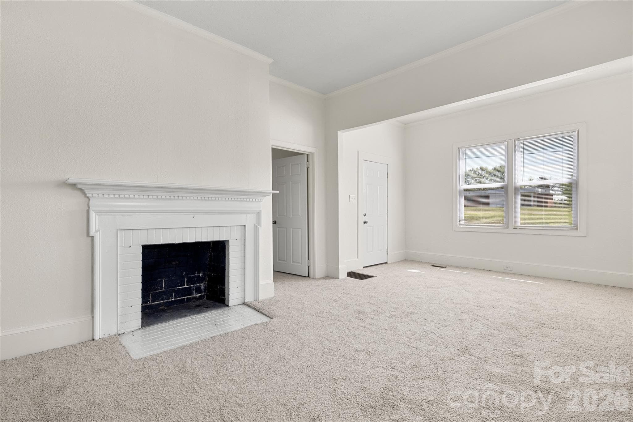 Single Family Residence at 530 Pinckney Road, Chester, photo 5 of 17