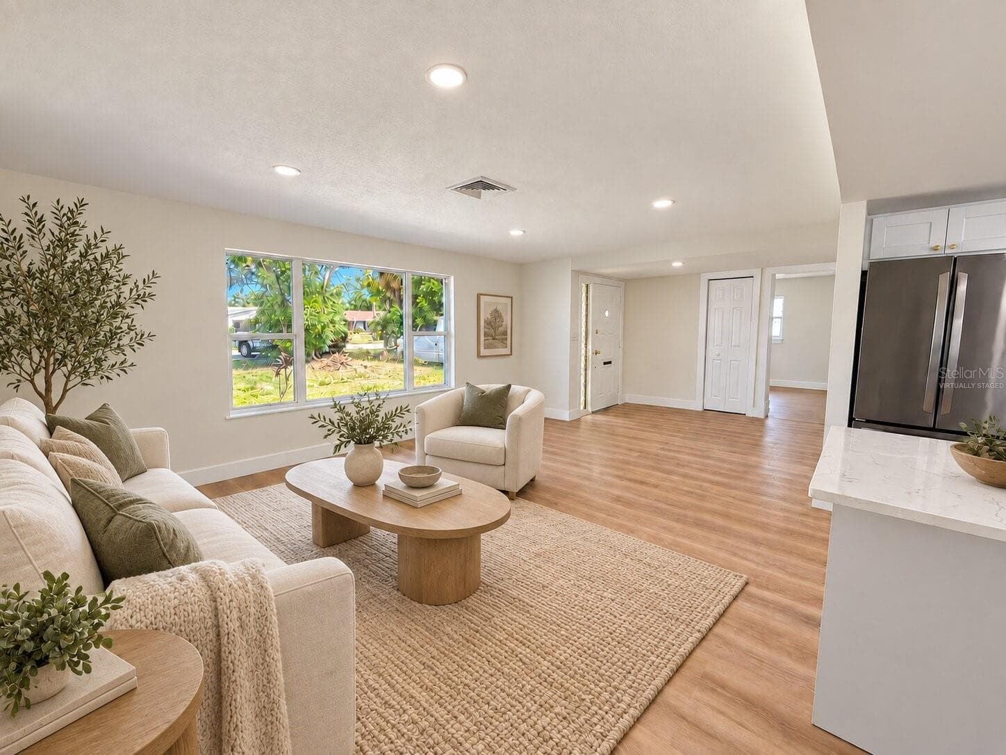 Virtually Staged - 1546 66TH AVE S, ST PETERSBURG