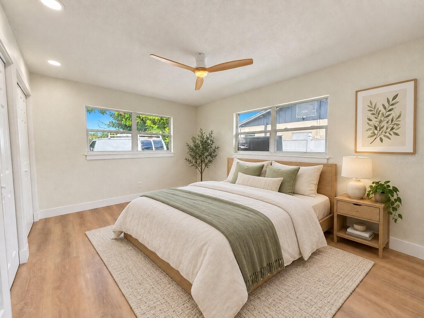 Virtually Staged - 1546 66TH AVE S, ST PETERSBURG