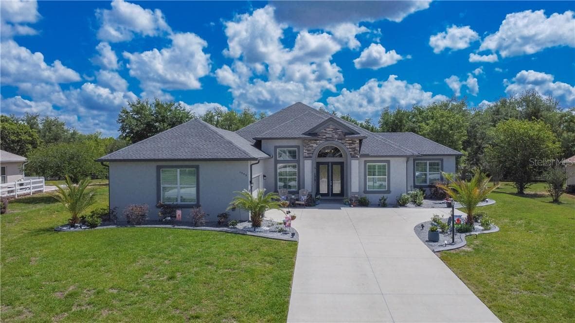 Single Family Residence at 1555 E Seattle Slew CIR, INVERNESS FL 34453, photo 3 of 88