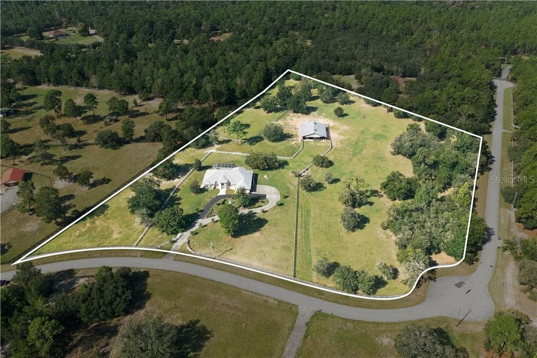 Single Family Residence at 6722 W Sentinel Bluff Path, BEVERLYHILLS FL 34465, Beverly Hills, photo 2 of 133