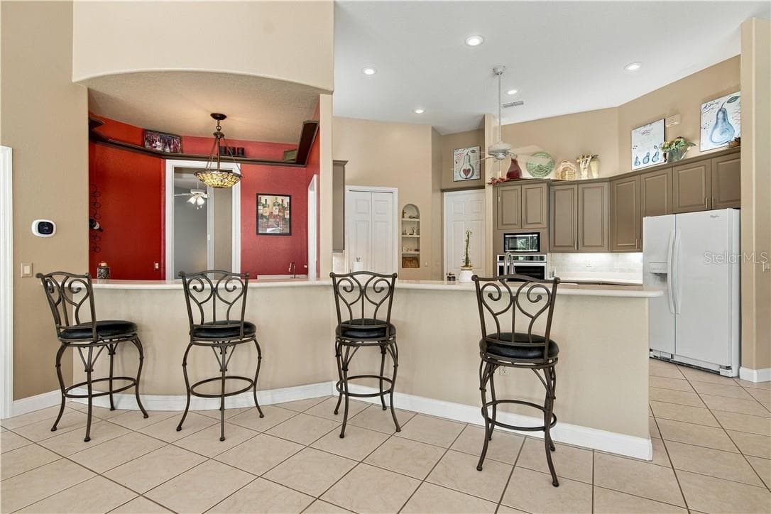 Single Family Residence at 6722 W Sentinel Bluff Path, BEVERLYHILLS FL 34465, Beverly Hills, photo 10 of 133
