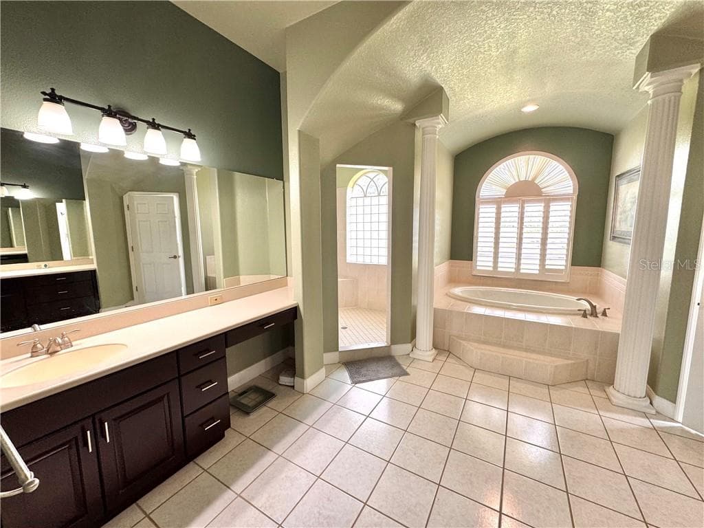 Luxurious Primary Bath - 6722 W Sentinel Bluff Path, BEVERLYHILLS FL 34465, Beverly Hills