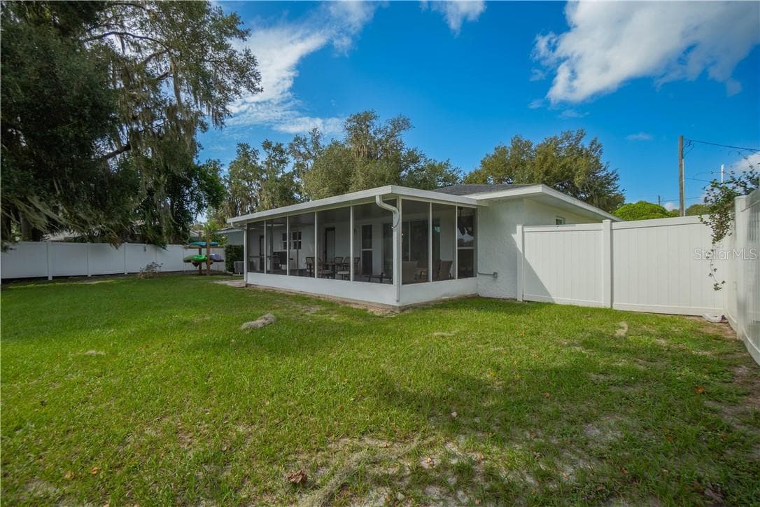 Single Family Residence at 520 Lakewood DR, INVERNESS FL 34450, photo 35 of 60