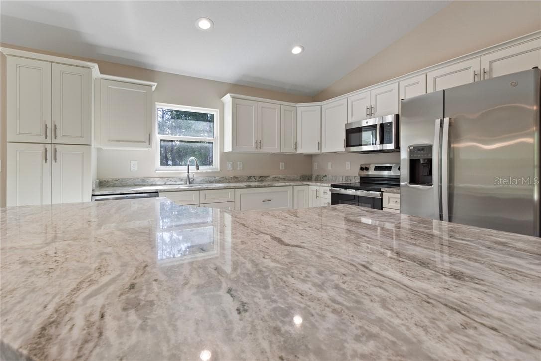 Single Family Residence at 6243 N Matheson DR, DUNNELLON FL 34434, Dunnellon, photo 6 of 33