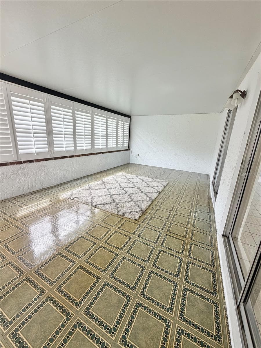Single Family Residence at ORLANDO, photo 14 of 18