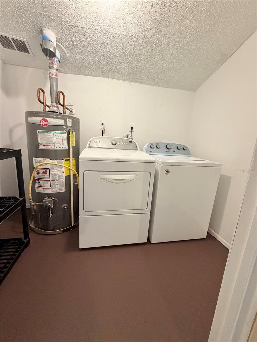 Single Family Residence at ORLANDO, photo 15 of 18