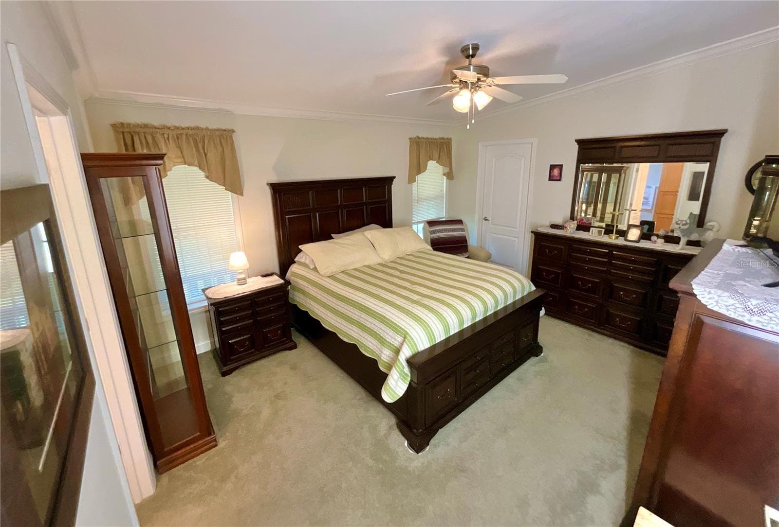 Manufactured Home at 104 SILVER DOLLAR DR, HAWTHORNE, photo 16 of 34