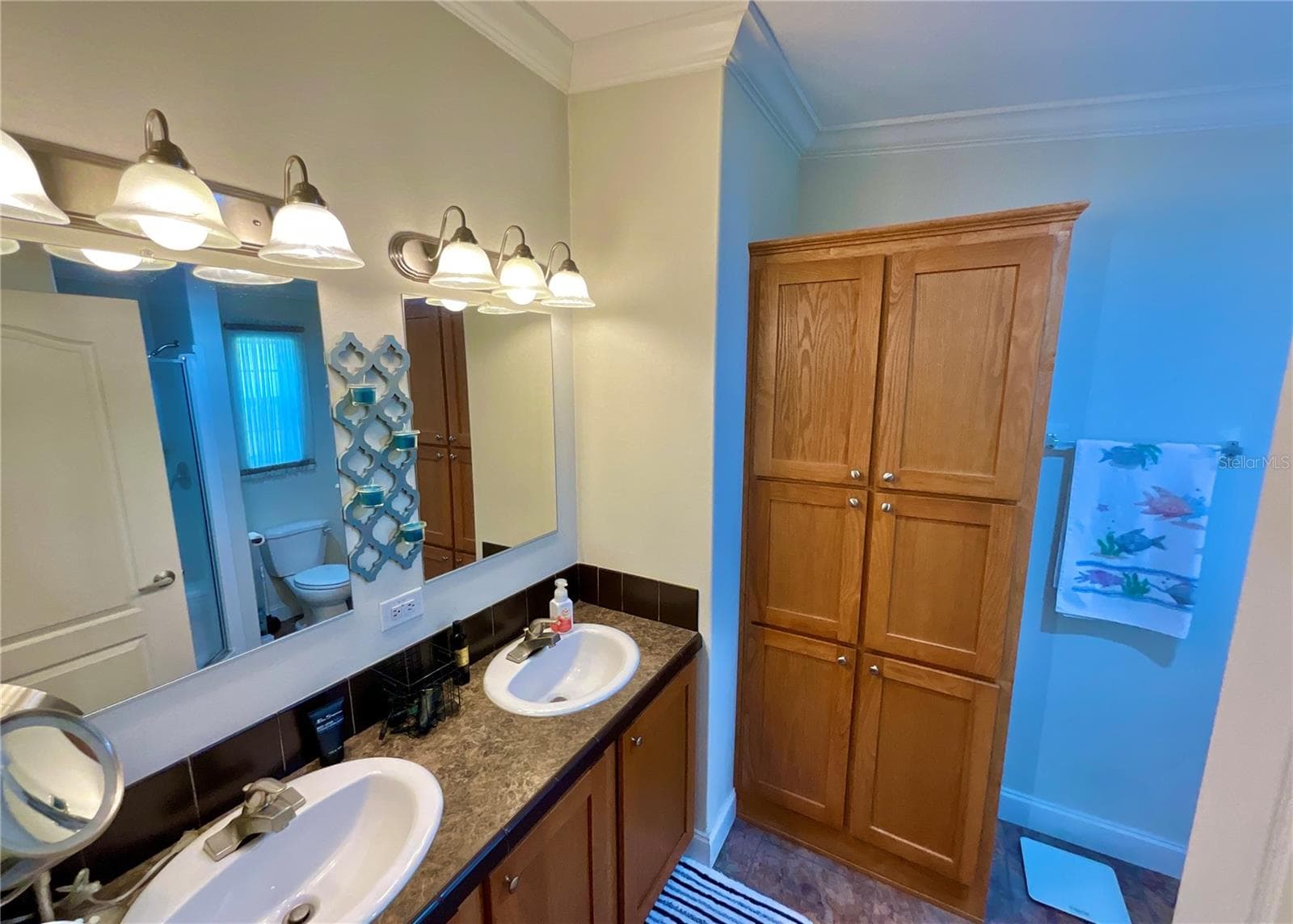 Manufactured Home at 104 SILVER DOLLAR DR, HAWTHORNE, photo 18 of 34