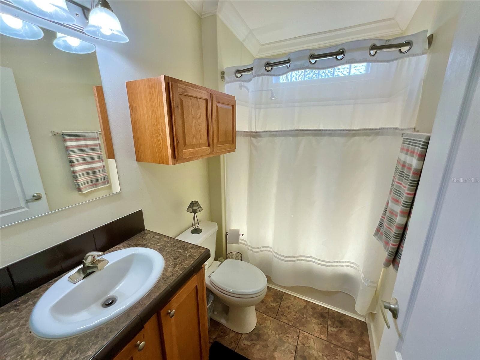 Manufactured Home at 104 SILVER DOLLAR DR, HAWTHORNE, photo 23 of 34