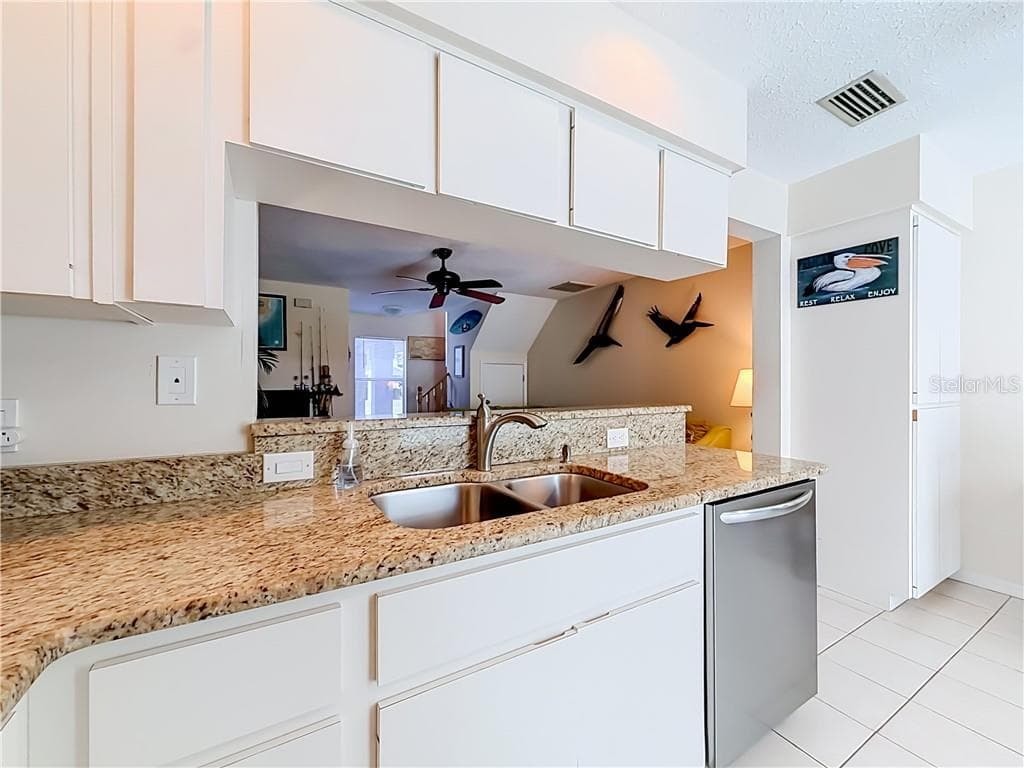 Condominium at 11025 W Harbor Watch LOOP, CRYSTALRIVER FL 34428, Crystal River, photo 13 of 61