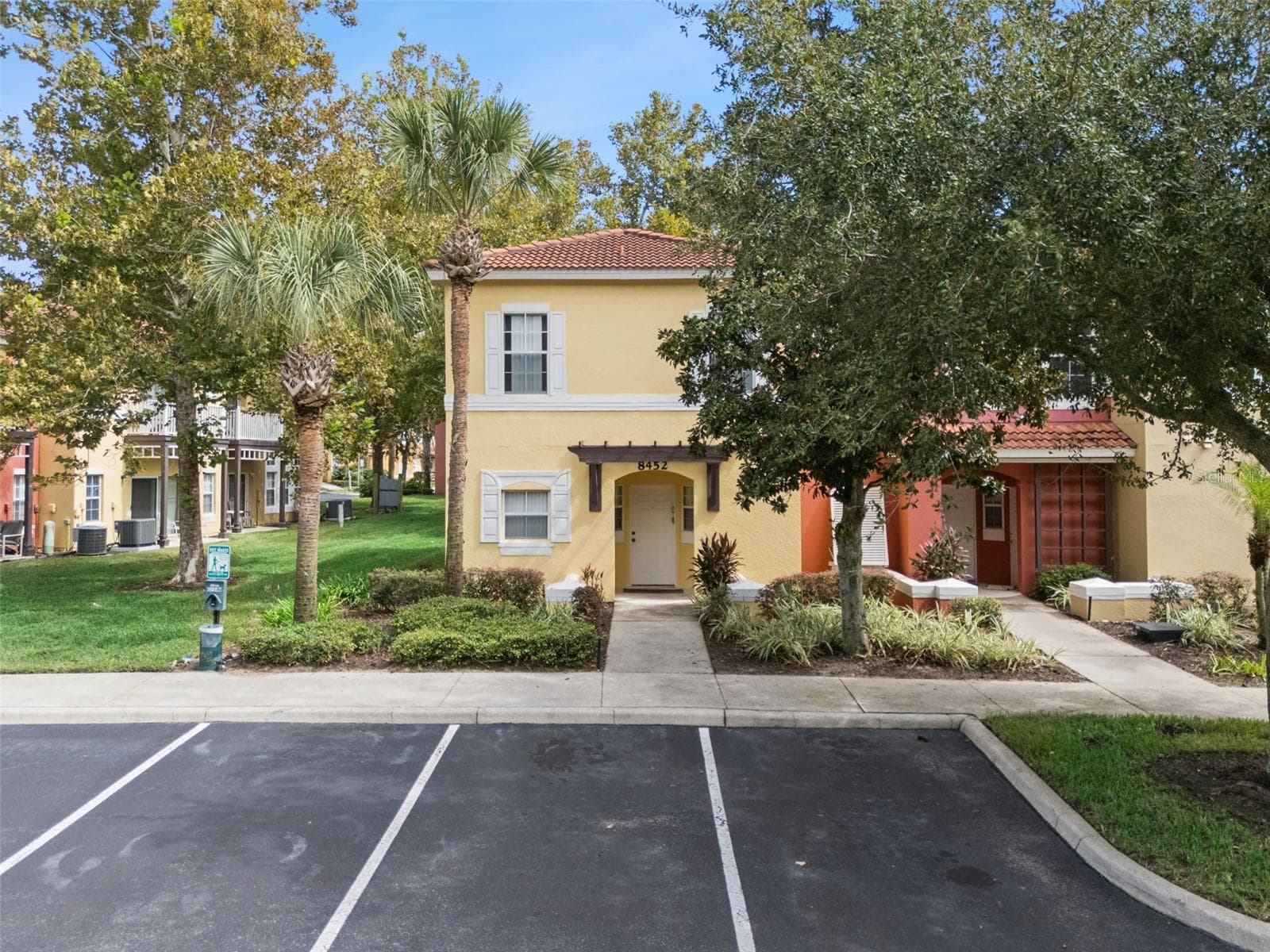 Front - 8452 CRYSTAL COVE LOOP, KISSIMMEE