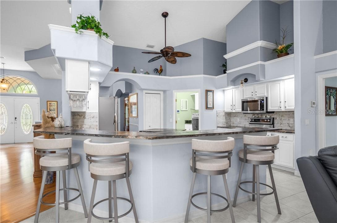 Single Family Residence at 5 Zinnias CT, HOMOSASSA FL 34446, photo 11 of 46