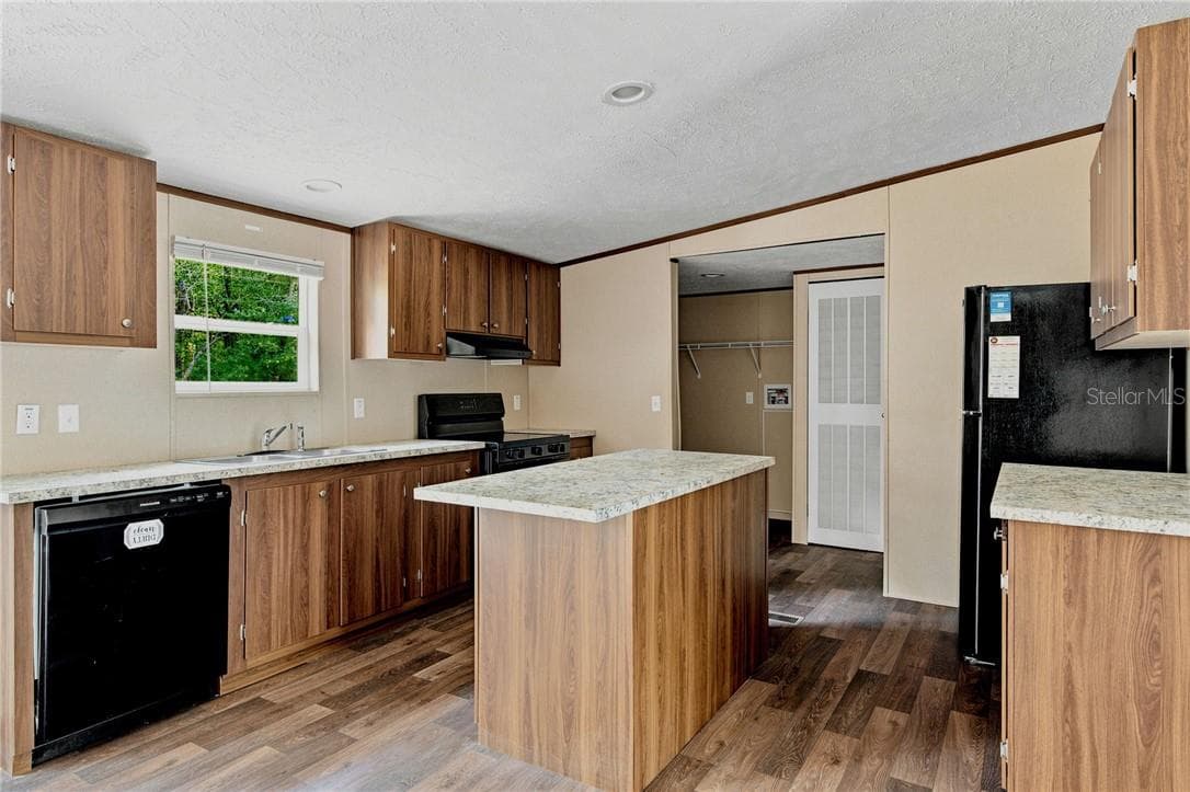 Residential at 3040 N Thad TER, CRYSTALRIVER FL 34428, Crystal River, photo 10 of 48