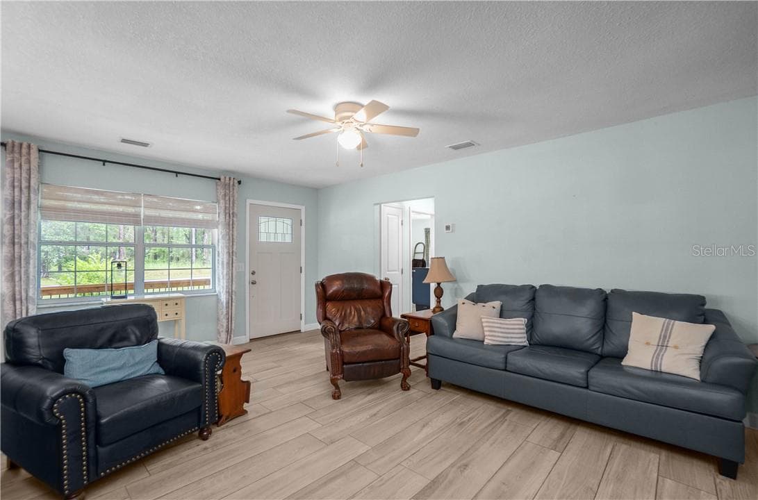 Single Family Residence at 6263 E King LN, INVERNESS FL 34452, photo 7 of 36