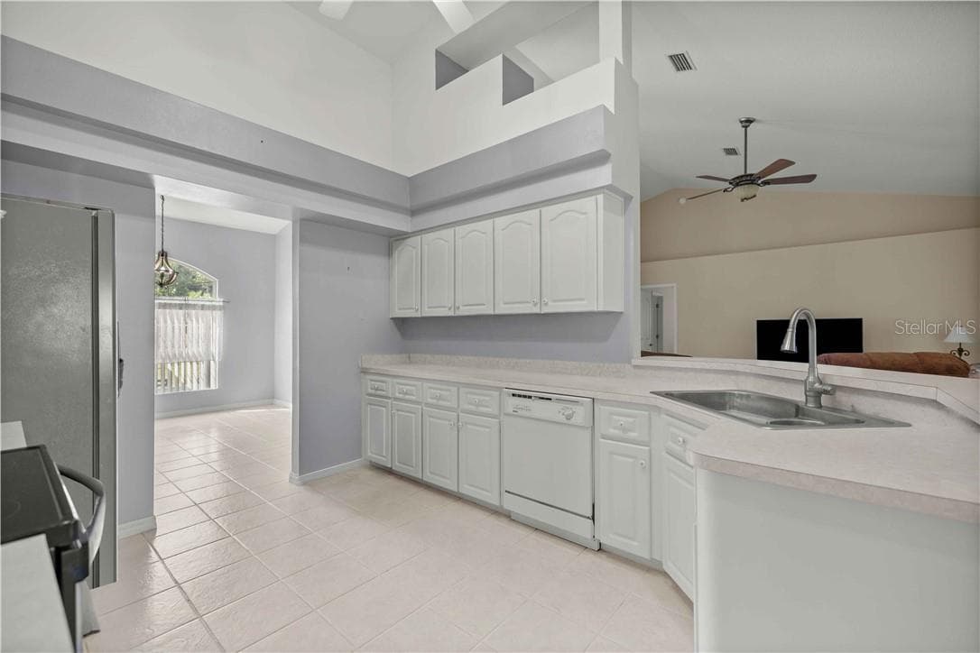 Kitchen - 10716 SW 53rd CIR, OCALA FL 34476, Ocala