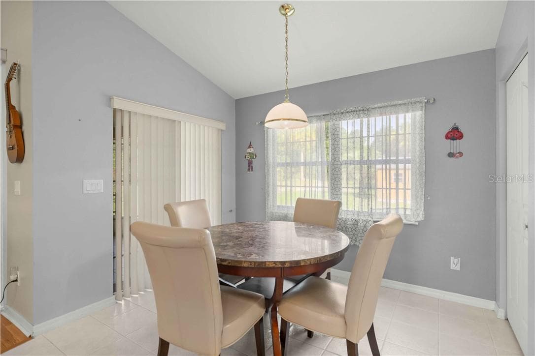 Eat-in-Kitchen - 10716 SW 53rd CIR, OCALA FL 34476, Ocala