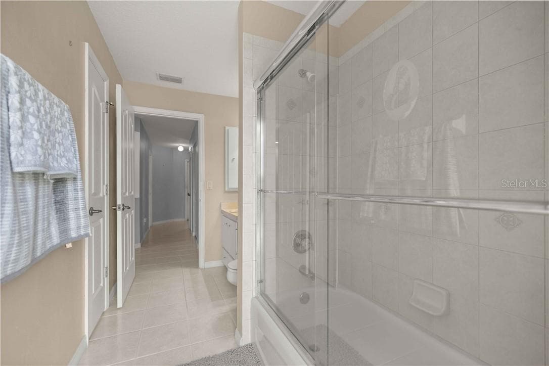 Guest Bath - 10716 SW 53rd CIR, OCALA FL 34476, Ocala