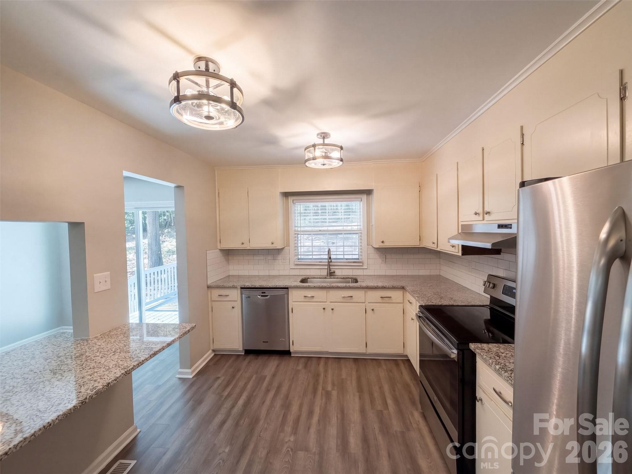 Single Family Residence at 1120 Emerald Drive, Concord, photo 7 of 27