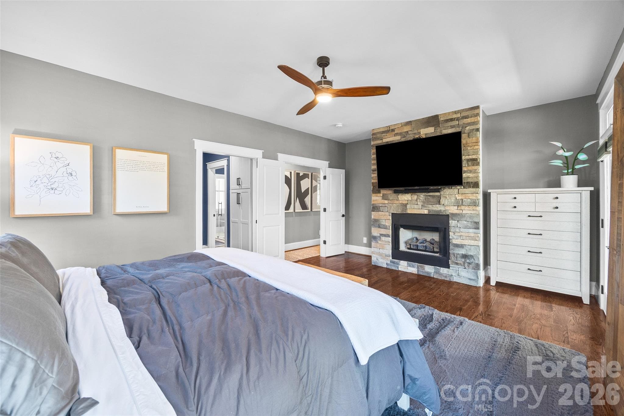 Single Family Residence at 936 Stallion Spirit Trail, Clover, photo 13 of 47