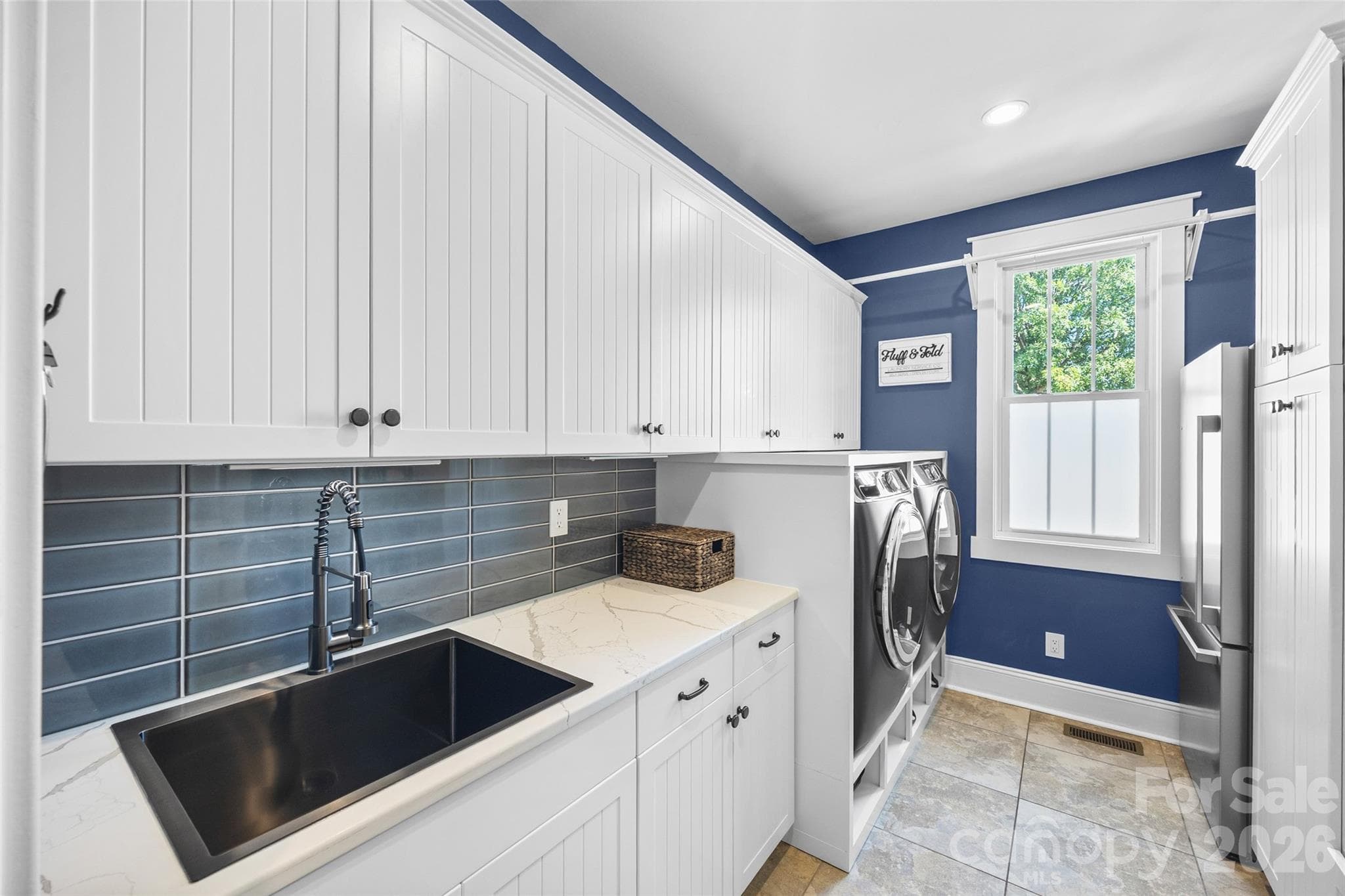 Single Family Residence at 936 Stallion Spirit Trail, Clover, photo 12 of 47