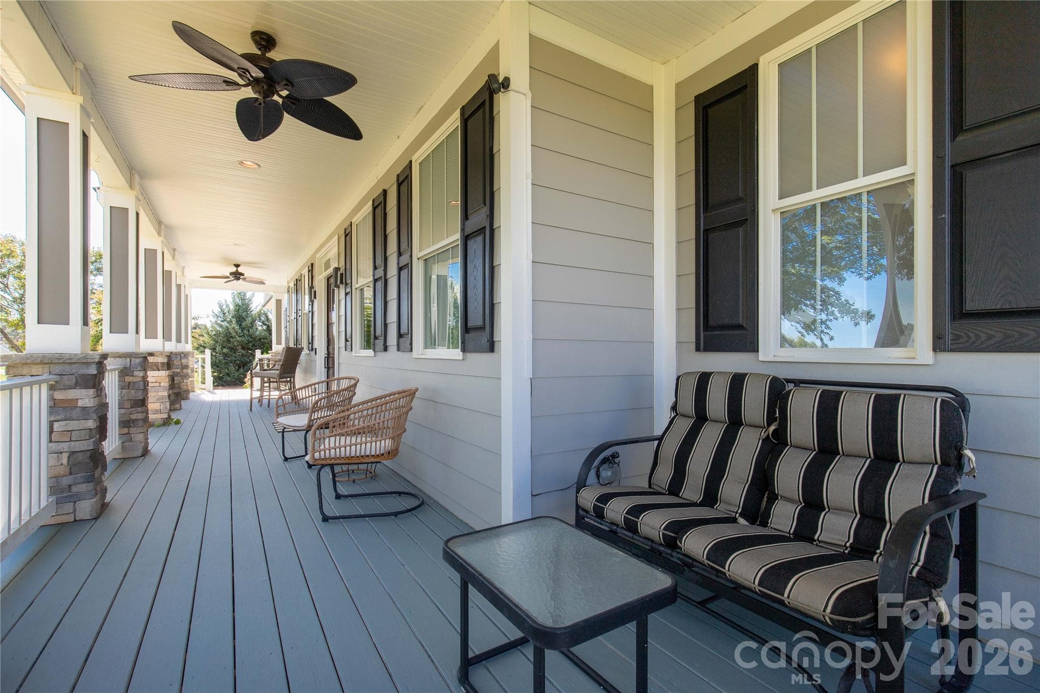 Single Family Residence at 936 Stallion Spirit Trail, Clover, photo 33 of 47