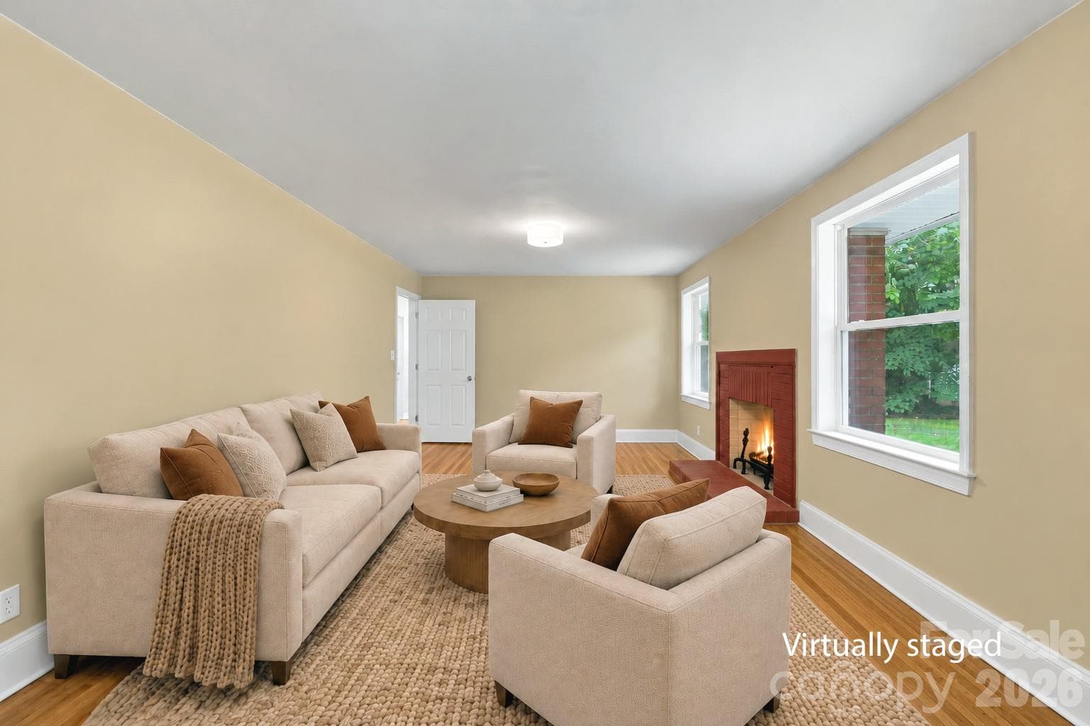 Single Family Residence at 7029 Linda Lake Drive, Charlotte, photo 15 of 33