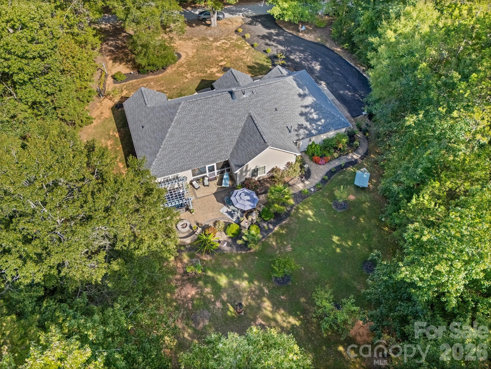 Single Family Residence at 1566 Dirt Road, Lancaster, photo 18 of 21