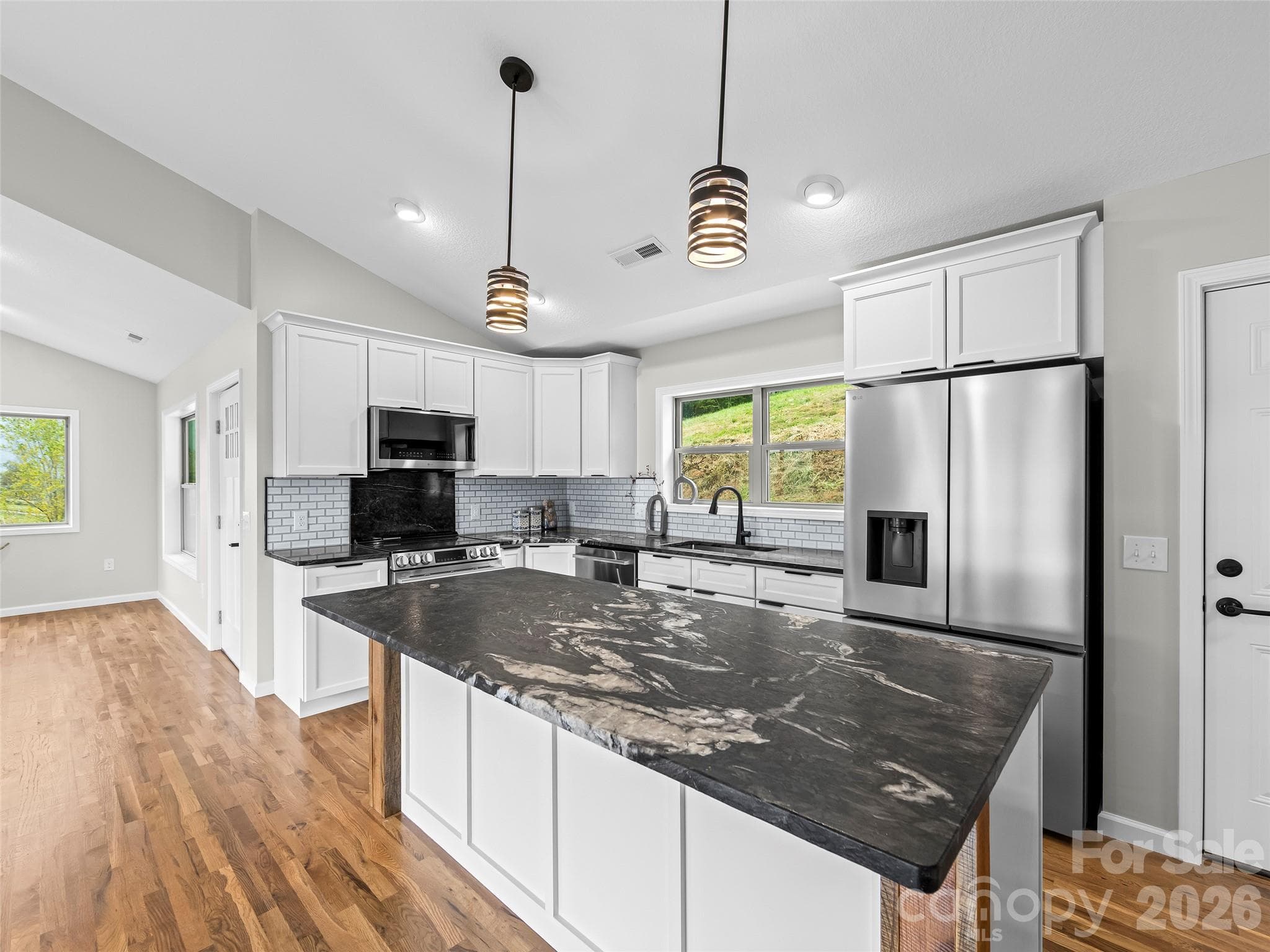 Single Family Residence at 210 Aster Ridge Drive, Waynesville, photo 12 of 39