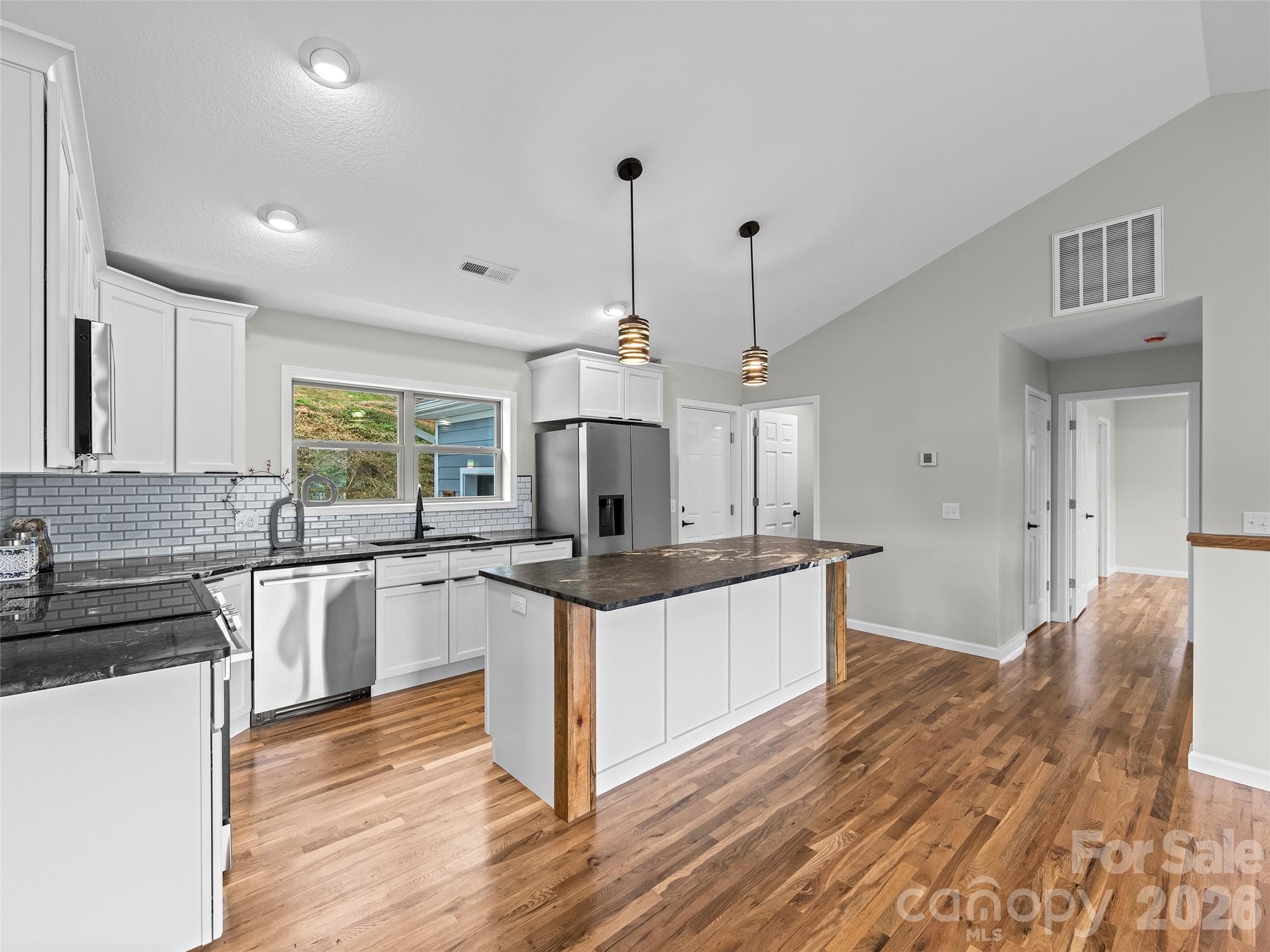 Single Family Residence at 210 Aster Ridge Drive, Waynesville, photo 13 of 39