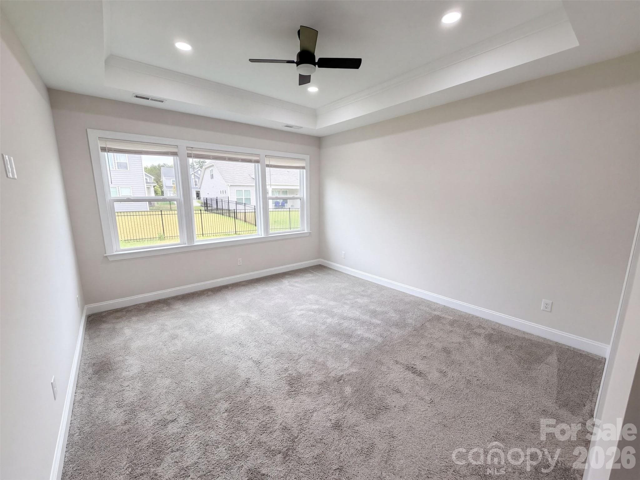 Single Family Residence at 6109 Balham Court, Charlotte, photo 4 of 33