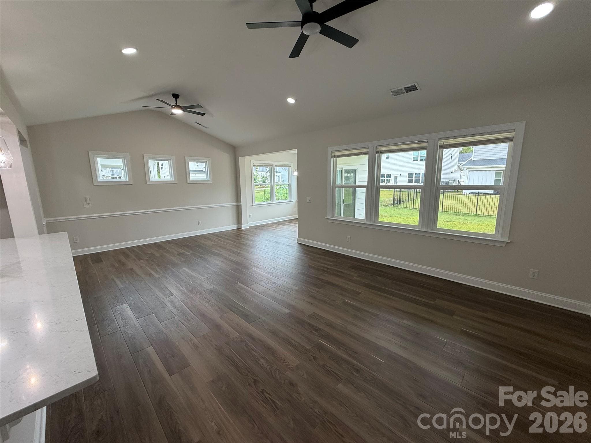 Single Family Residence at 6109 Balham Court, Charlotte, photo 10 of 33