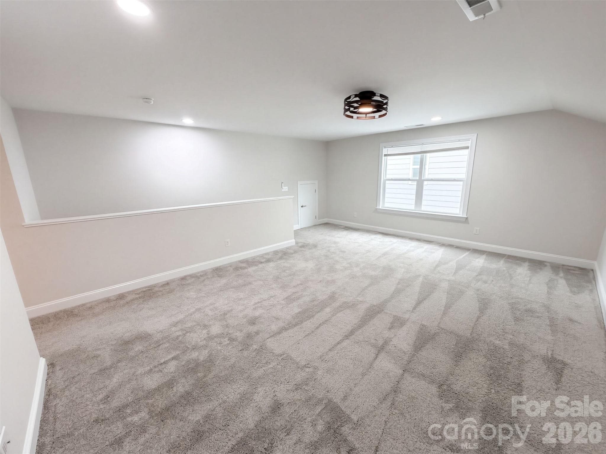 Single Family Residence at 6109 Balham Court, Charlotte, photo 15 of 33