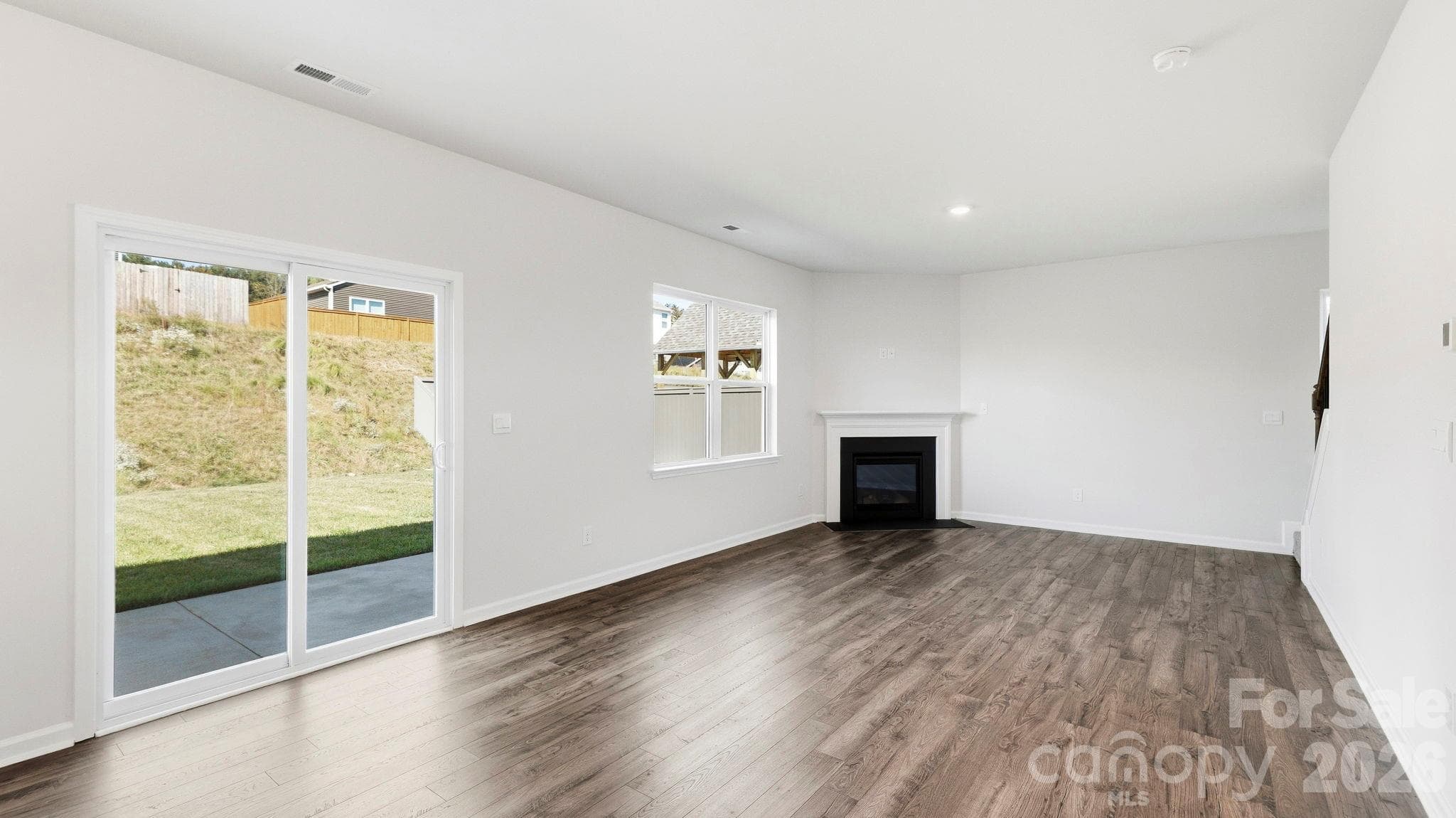 Single Family Residence at Waynesville, photo 6 of 59