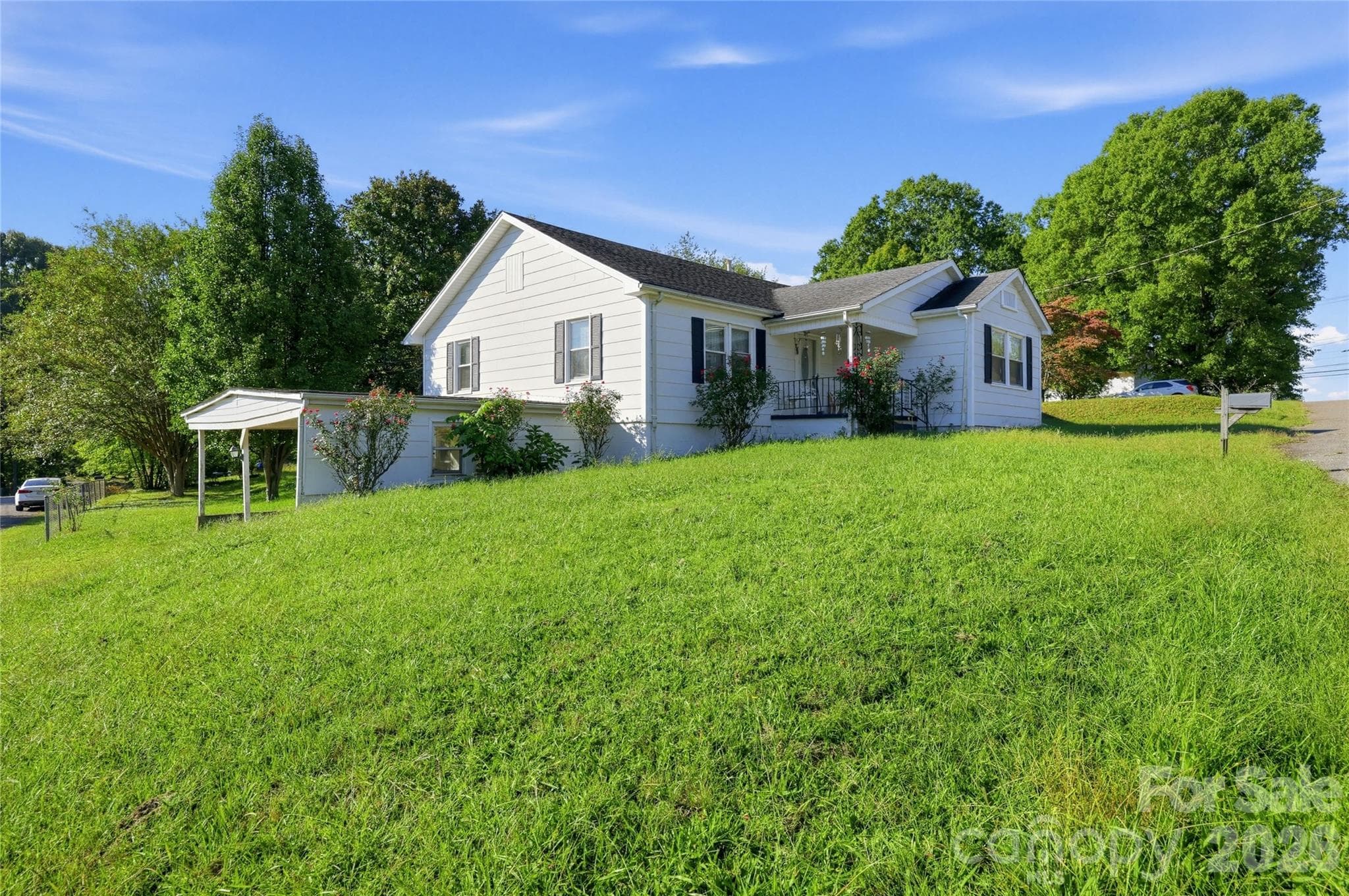 Single Family Residence at 519 E 2nd Avenue, Newton, photo 29 of 30