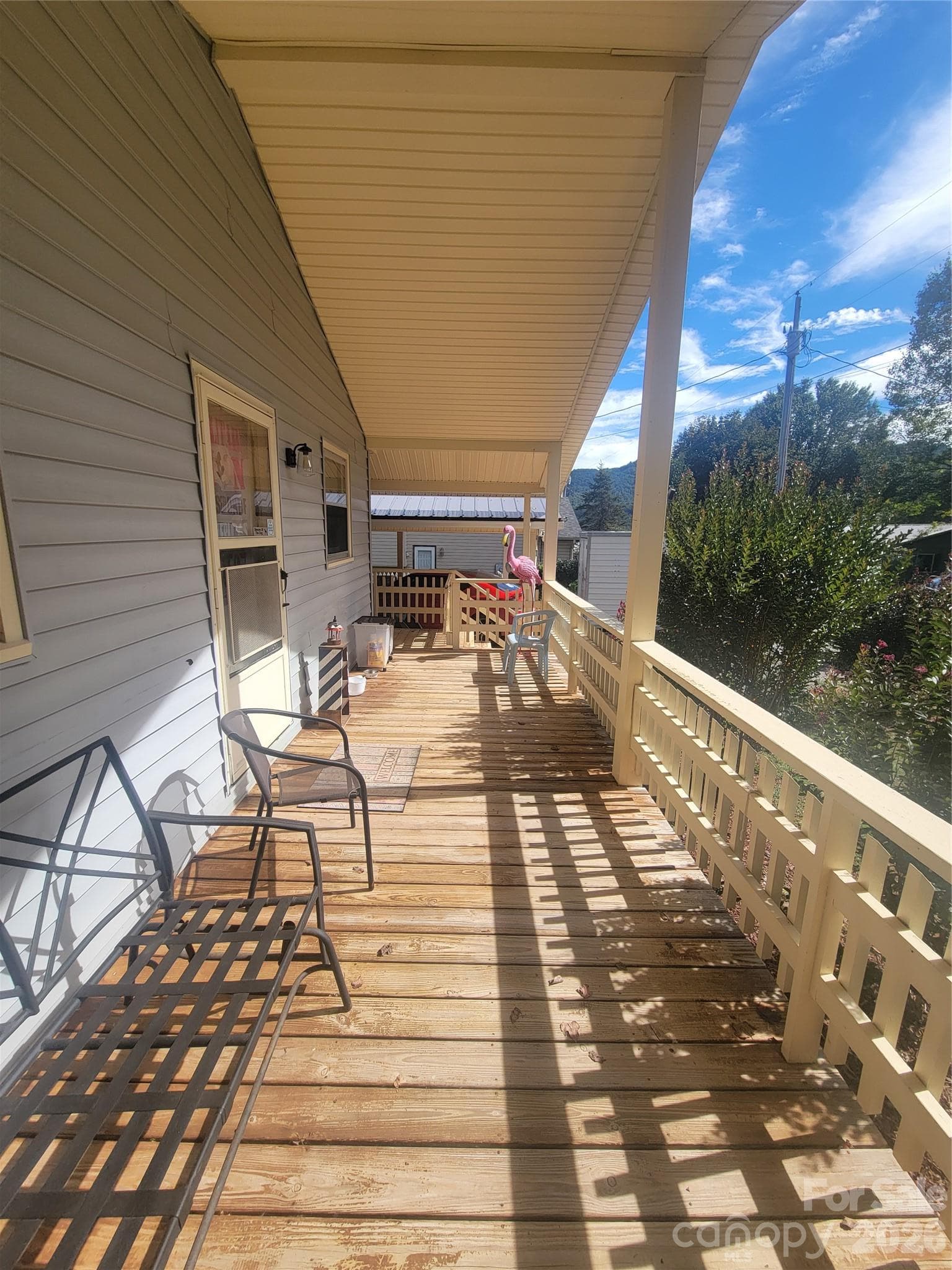 Single Family Residence at 265 Midland Drive, Waynesville, photo 5 of 25