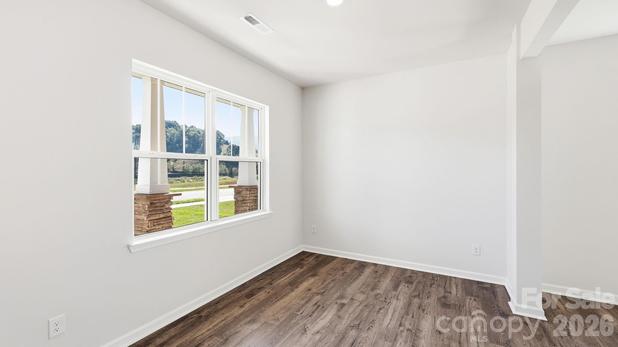 Single Family Residence at Waynesville, photo 16 of 64