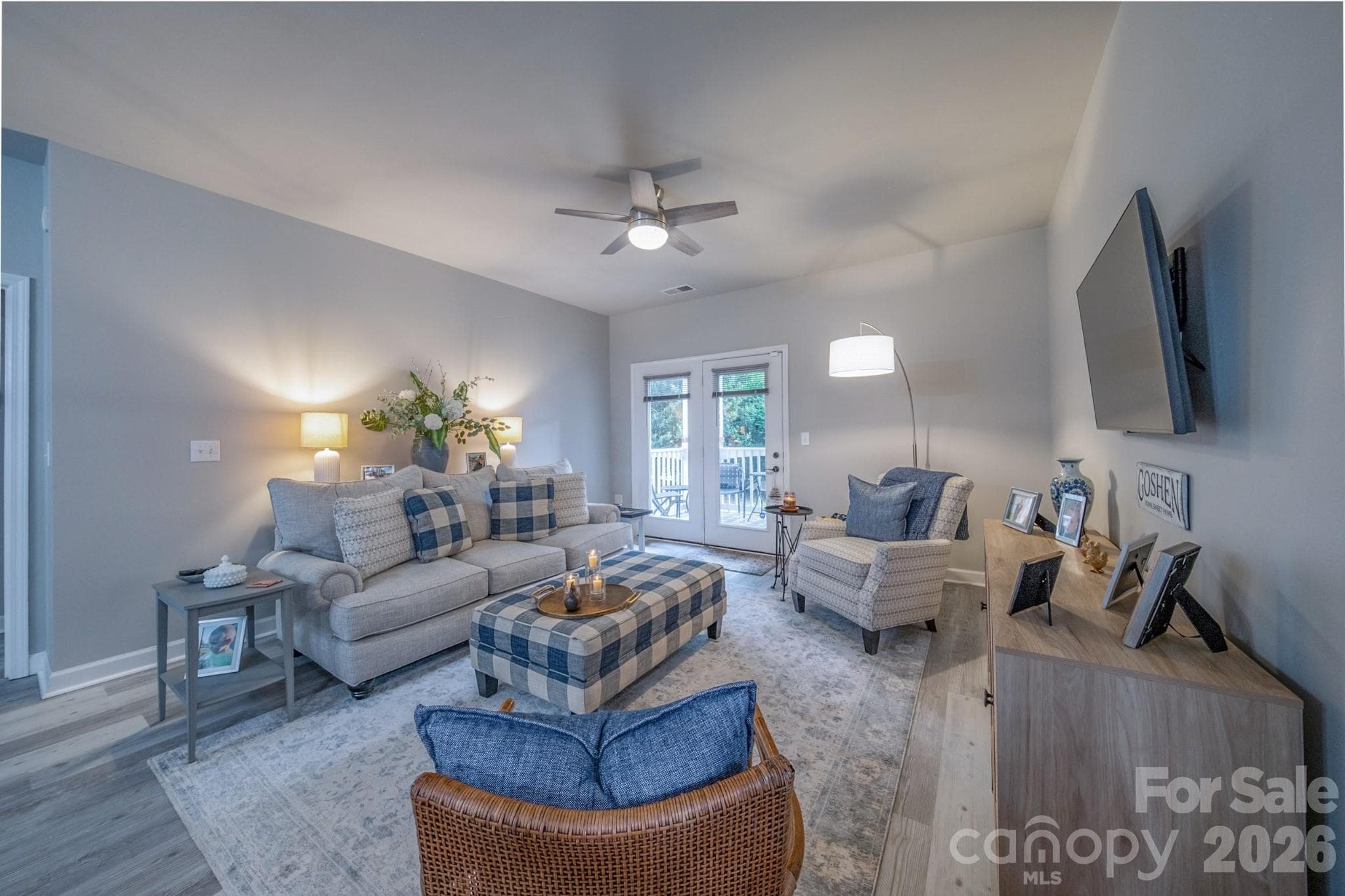 Living Room - Charlotte