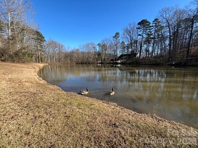 7100 Ridge Lane Road