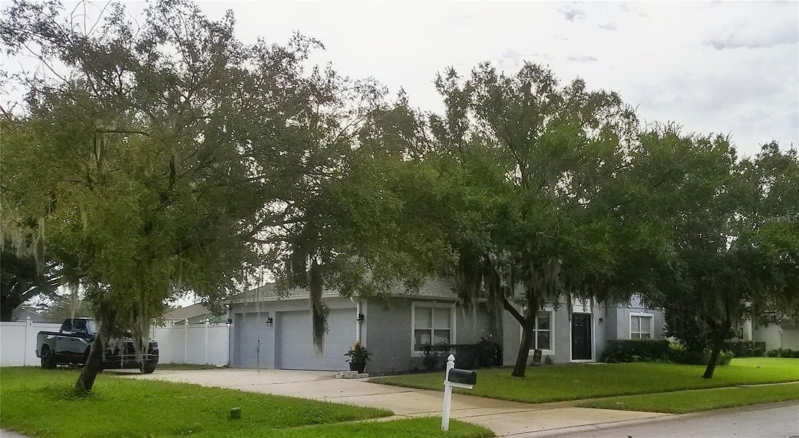 Single Family Residence at 625 RED PEPPER LOOP, CHULUOTA, photo 4 of 82