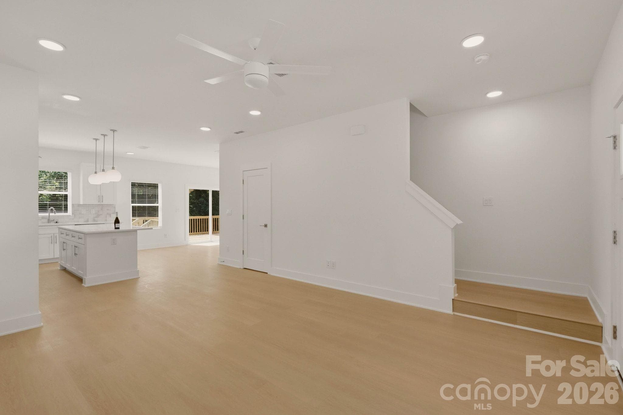 Single Family Residence at 3025 Belmeade Drive, Charlotte, photo 11 of 31