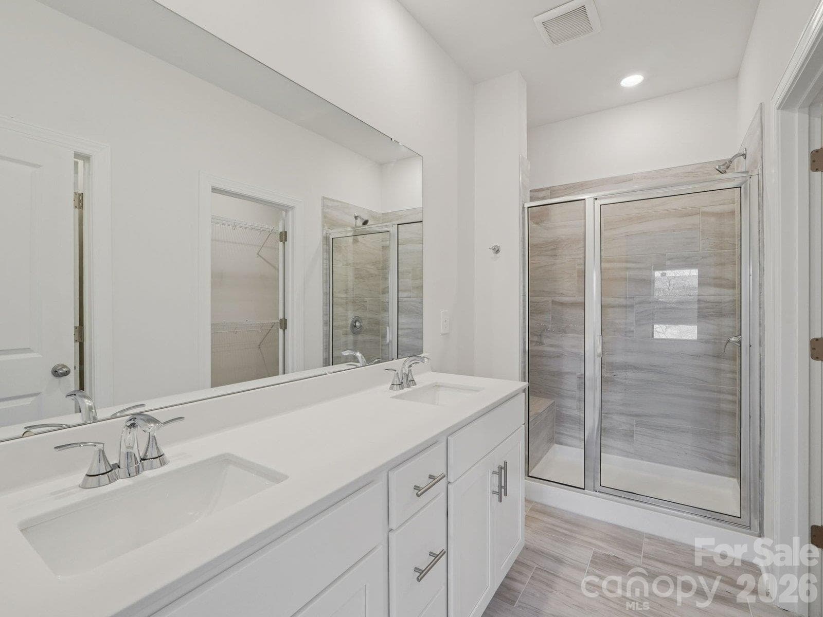 Photo is not of the actual home but is an inspirational photo of builder’s model home and may depict options, furnishings, and/or decorator features that are not included. - 2642 Celestial Drive, Newton