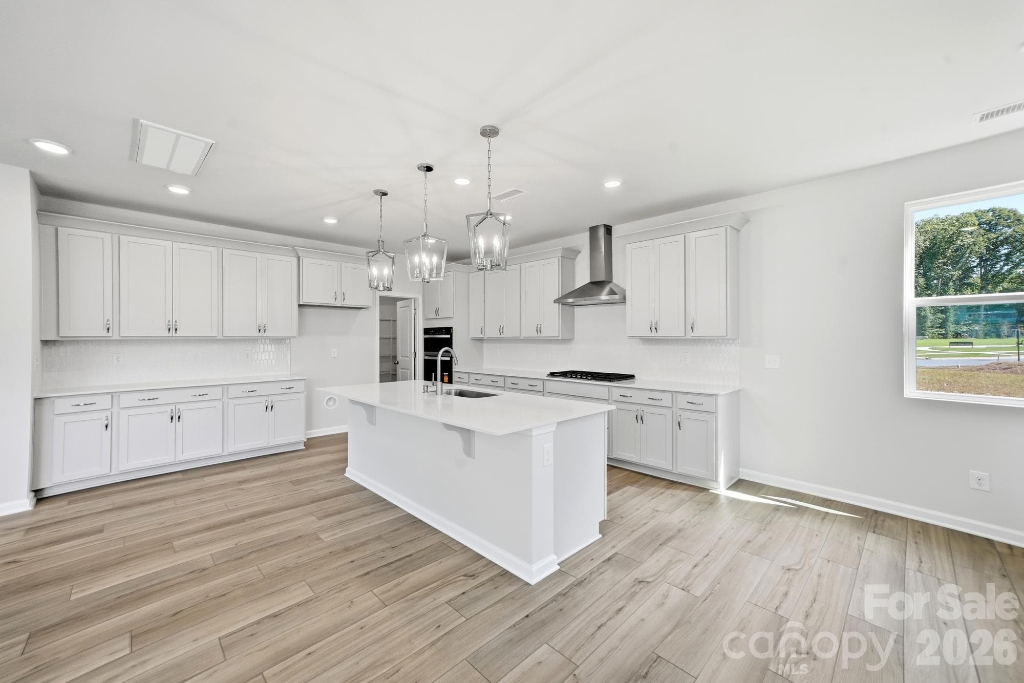 Single Family Residence at Rock Hill, photo 8 of 32
