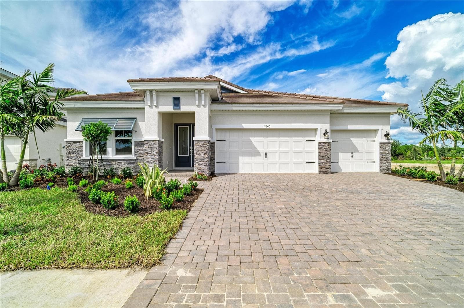 Single Family Residence at 11340 LONGLEAF PINES BLVD, SARASOTA, photo 2 of 38