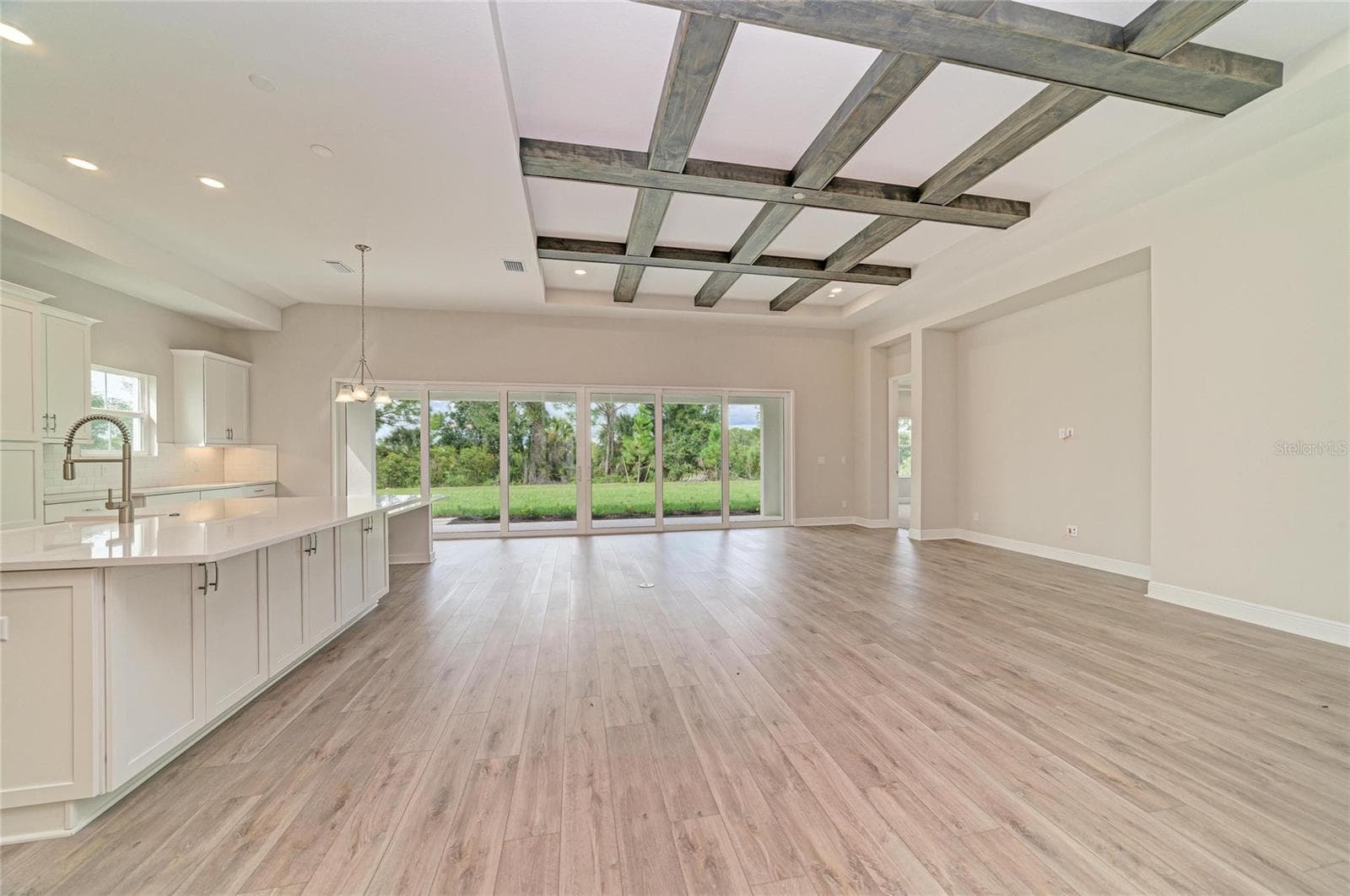 Single Family Residence at 11340 LONGLEAF PINES BLVD, SARASOTA, photo 21 of 38